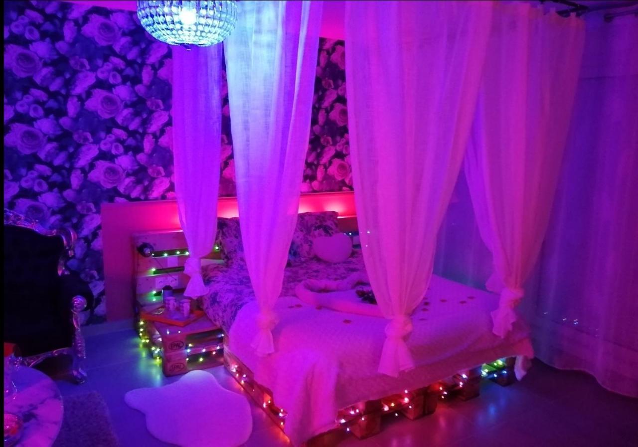 Romantisme Et Glamour 2 Avec Spa , Clim Et Jardin Dijon Exterior photo